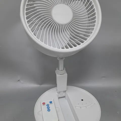 BOXED BELL & HOWELL OSCILLATING FOLDING RECHARGEABLE FAN, WHITE