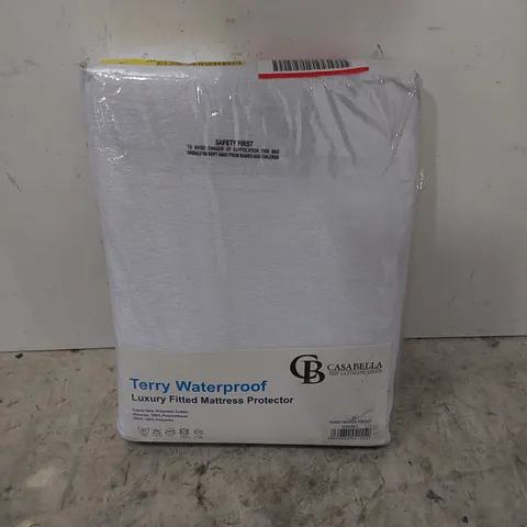 BAGGED FOLINA HYPOALLERGENIC AND WATERPROOF FITTED MATTRESS PROTECTOR // SIZE: DOUBLE