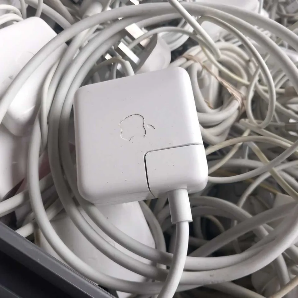 PALLET OF A SIGNIFICANT QUANTITY OF ASSORTED ELECTRICAL ACCESSORIES, TO INCLUDE APPLE CABLES, PHONE CASES, ETC