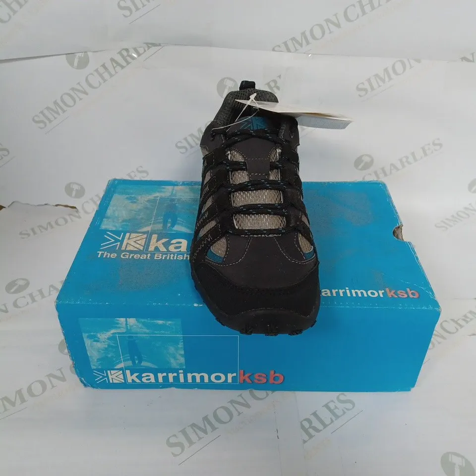 BOXED KARRIMOR TRAVELLER SHOES SIZE 5