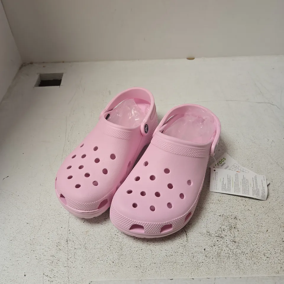 CROCS CLASSIC PINK CLOGS - 7