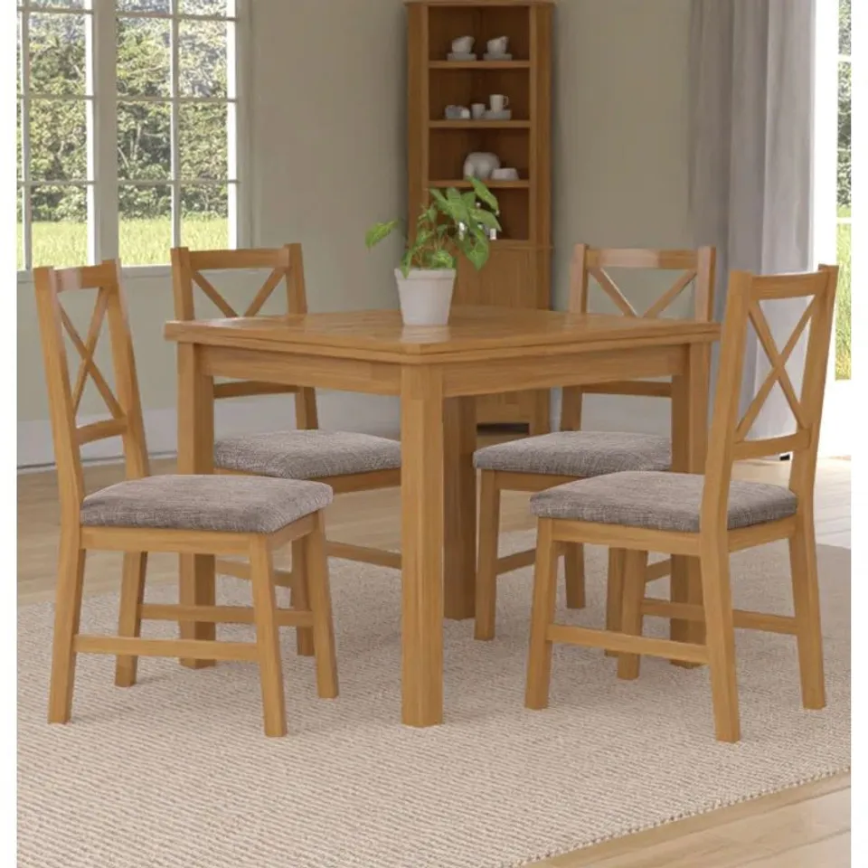 BOXED HATCHER EXTENDABLE DINING TABLE - OAK EFFECT