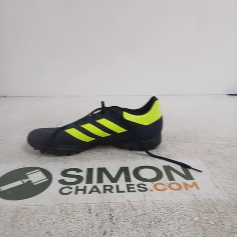 ADIDAS FOOTBALL BOOTS NAVY WITH NEON YELLOW STRIPES, UK 8 (US 8.5)