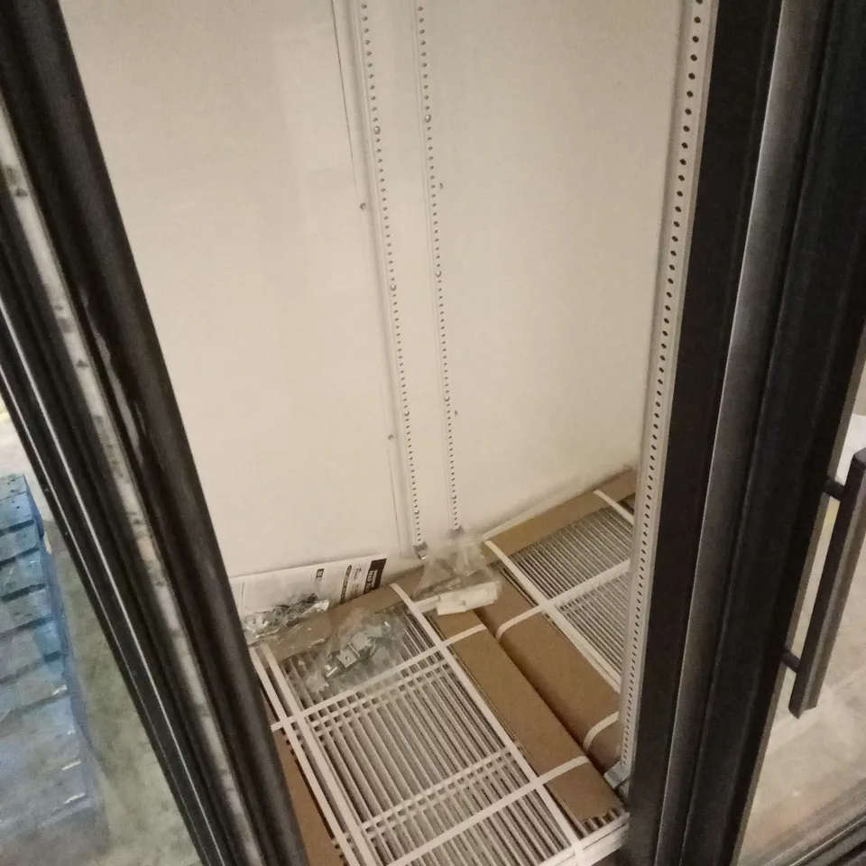 TRUE REFRIGERATION GDM-35-HC-LD DOUBLE DOOR DISPLAY FRIDGE