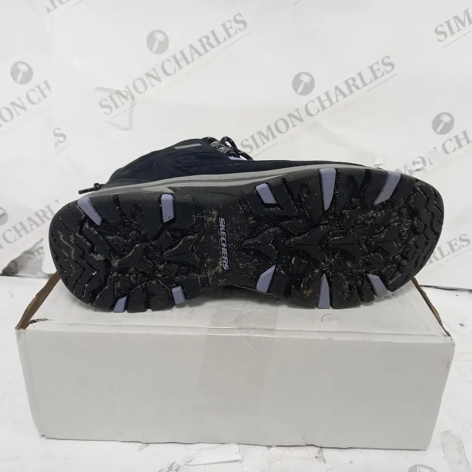 SKECHERS ALPH WATERPROOF BLACK BOOTS - SIZE 8
