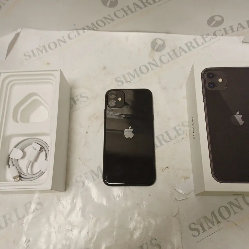 BOXED IPHONE 11 64GB AND ACCESSORIES 