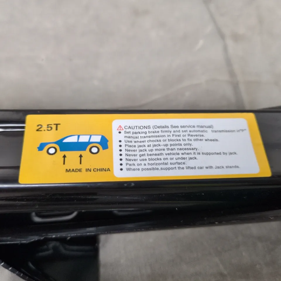 2.5T SCISSOR CAR JACK - BLACK
