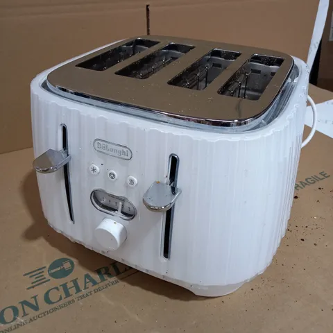 DELONGHI BALLERINA 4 SLICE TOASTER
