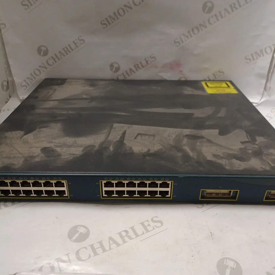 CISCO SYSTEMS CATALYST 3550 SERIES 24 PORT SWITCH 