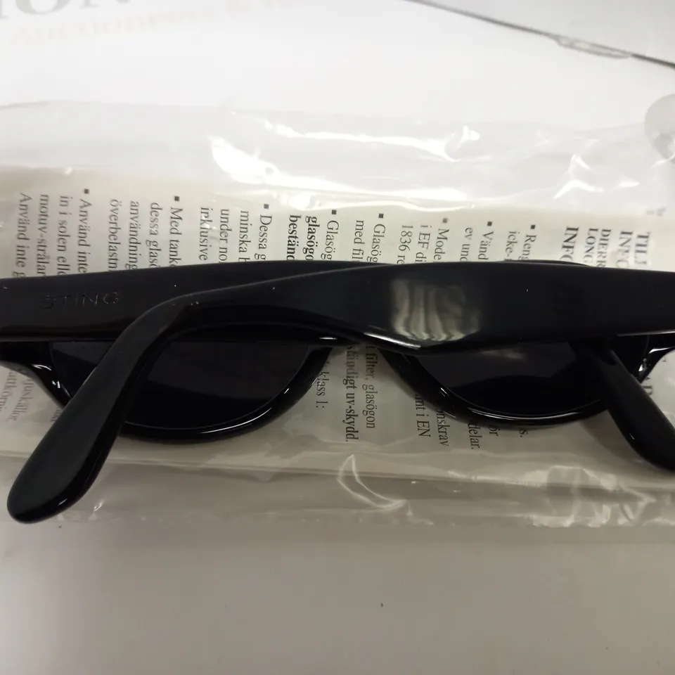 APPROXIMATELY 10 DIERRE STING SUNGLASSES