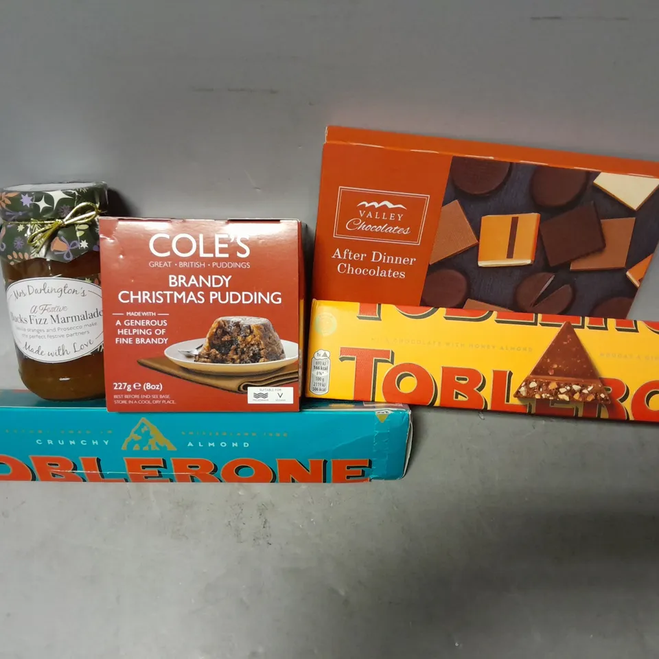 TOTE OF APPROXIMATELY 9 ASSORTED FOOD ITEMS TO INCLUDE - COLES BRAND CHRISTMAS PUDDING , AFTER DINNER CHOCOLATES , MARMALADE ETC