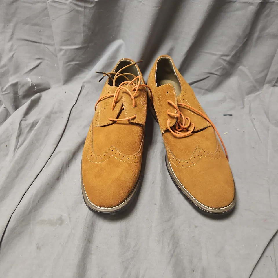 BRUNO MARC NEW YORK MEN'S TAN SUEDE WINGTIP BROGUE SHOES - UK 10