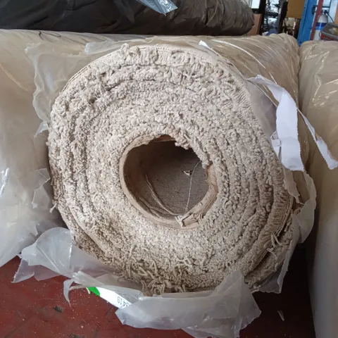 ROLL OF QUALITY ULTIMATE IMPRESSIONS MERIT CARPET // APPROX SIZE: 4.55 X 5.00M