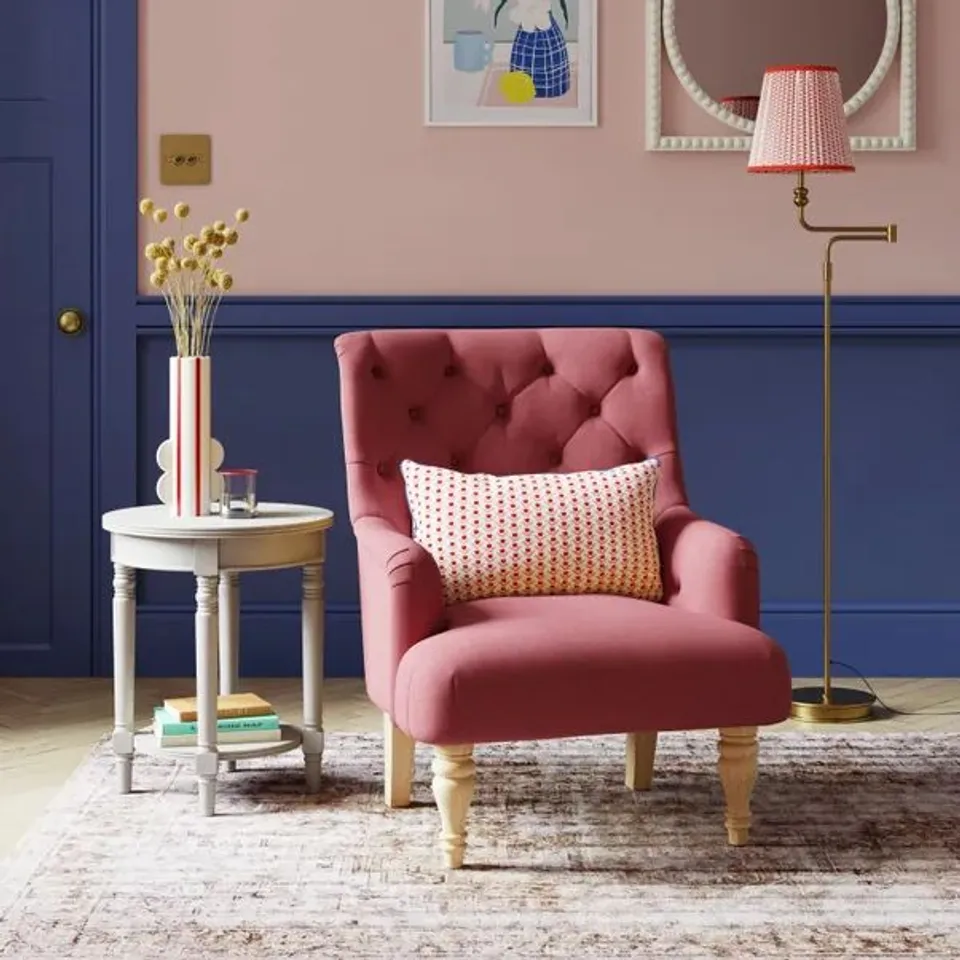 BOXED ARIANNA ACCENT CHAIR, RHUBARB (1 BOX)