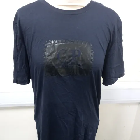 C.P. COMPANY LOGO PRINT T-SHIRT SIZE UNSPECIFIED