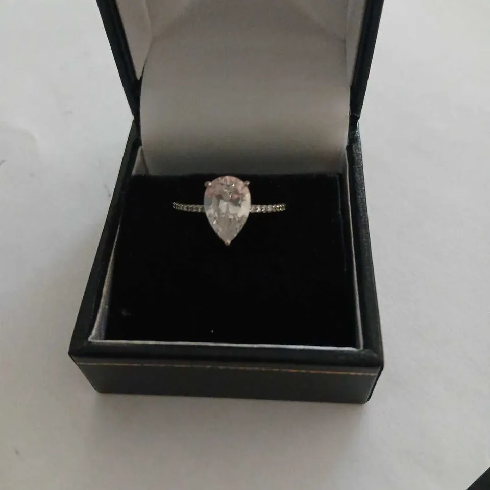 TEN ASSORTED STERLING SILVER RINGS