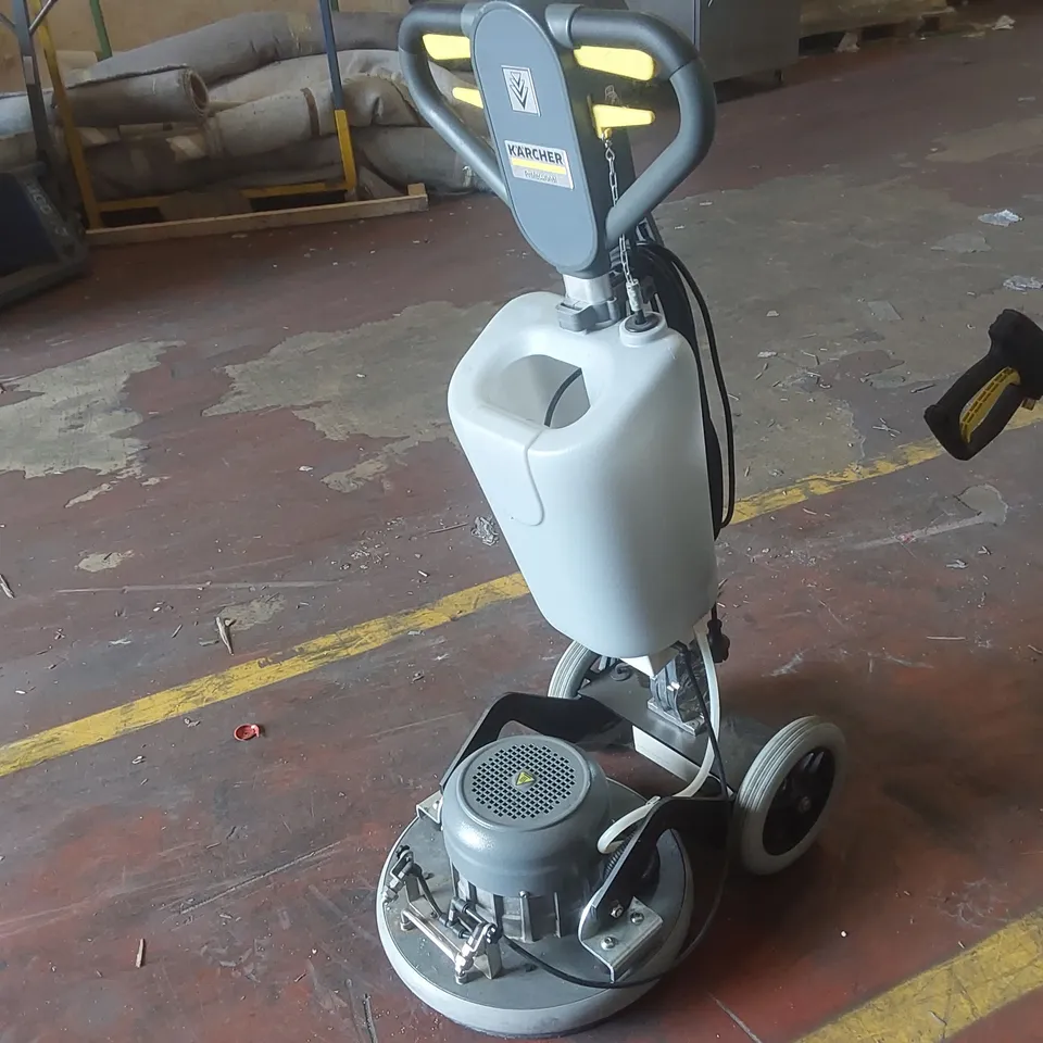 KARCHER BDS 43 ORBITAL FLOOR SCRUBBER