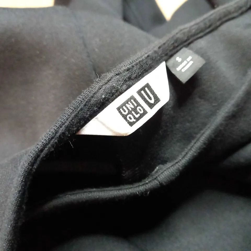 UNIQLO BLACK PINAFORE STYLE BELTED DRESS - SMALL