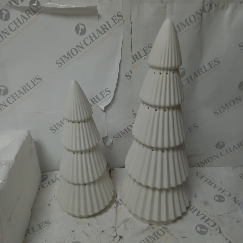 K BY KELLY HOPPEN SET OF 2 LARGE CERAMIC LIGHT UP ORNAMENTS