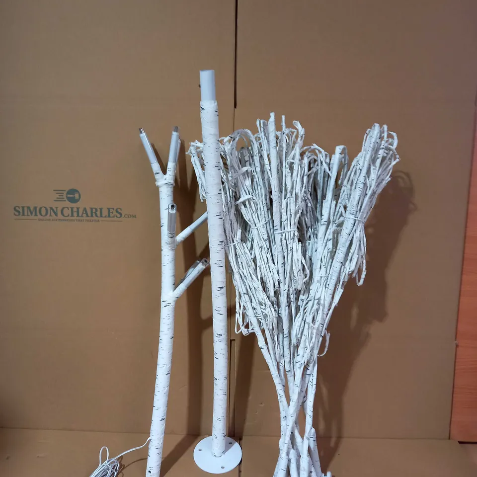 SANTA'S BEST 7FT PRE-LIT INDOOR OUTDOOR WILLOW TREE