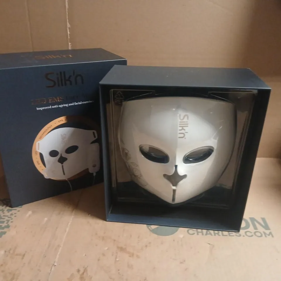 BOXED SILK'N LED EMS FACE MASK