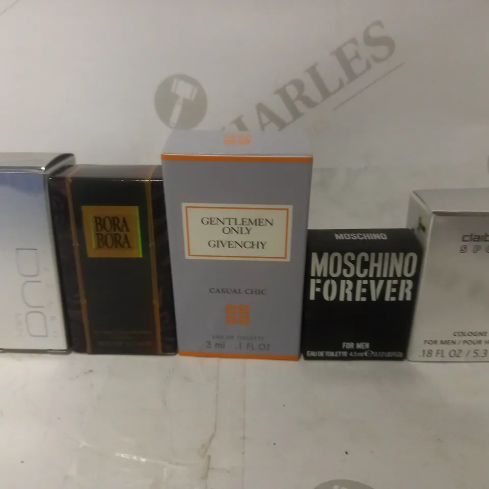 LOT TO CONTAIN APPROX. 30 X ASSORTED SAMPLE FRAGRANCES, BRANDS & VOLUMES WILL VARY AS PICTURED. (6 GIFT SETS X 5 FRAGRANCES)