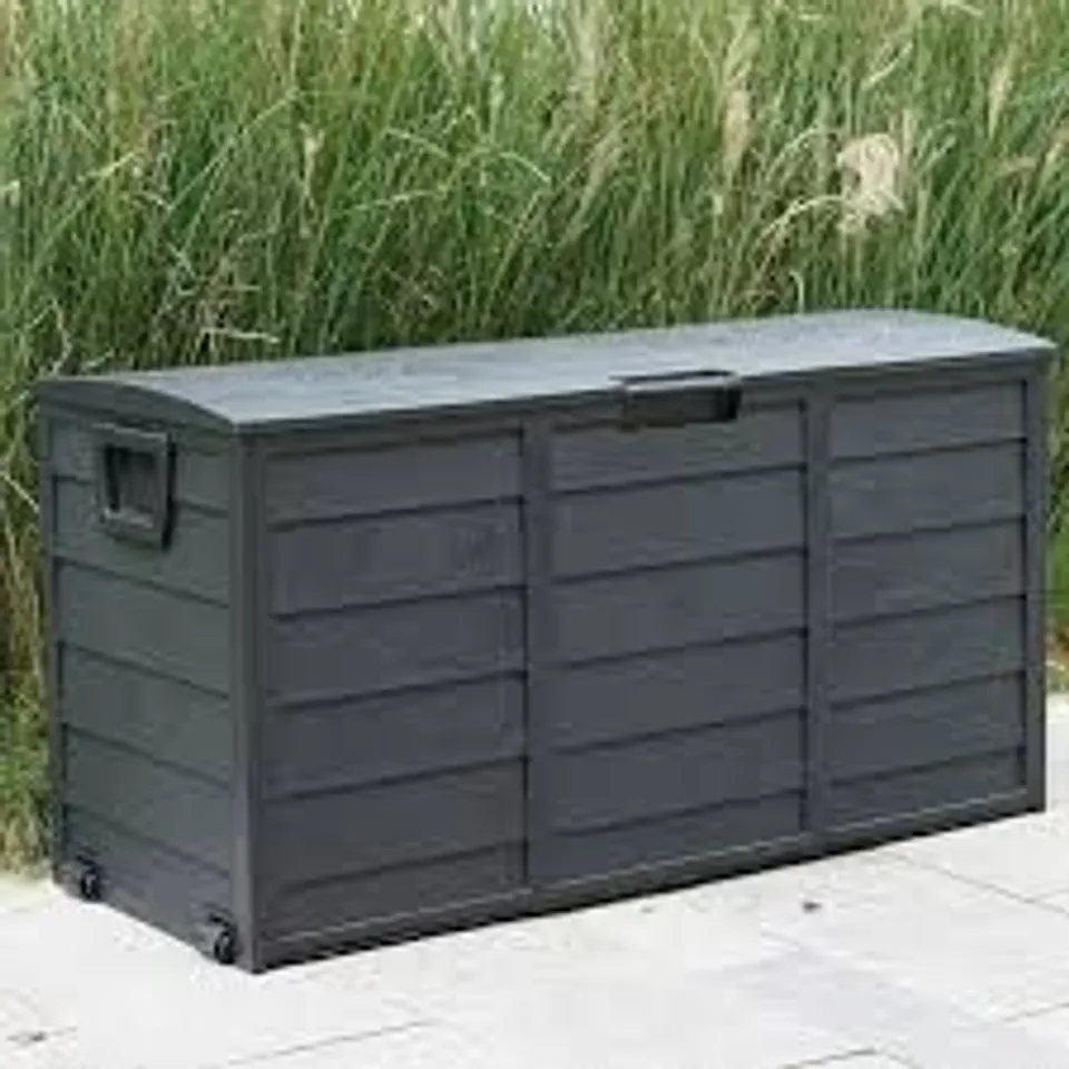 BOXED GR8 GARDEN BLACK PLASTIC STORAGE BOX - 300L