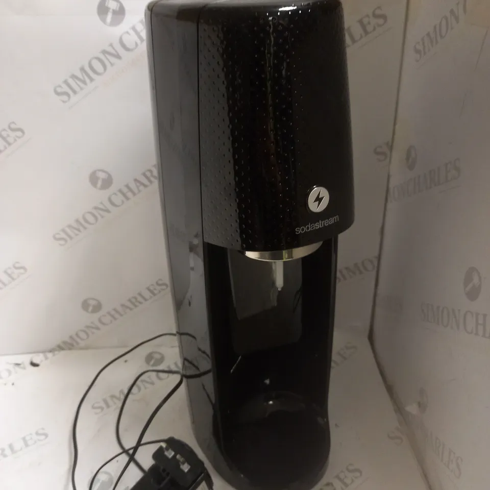 BOXED SODASTREAM SPIRIT ONE TOUCH