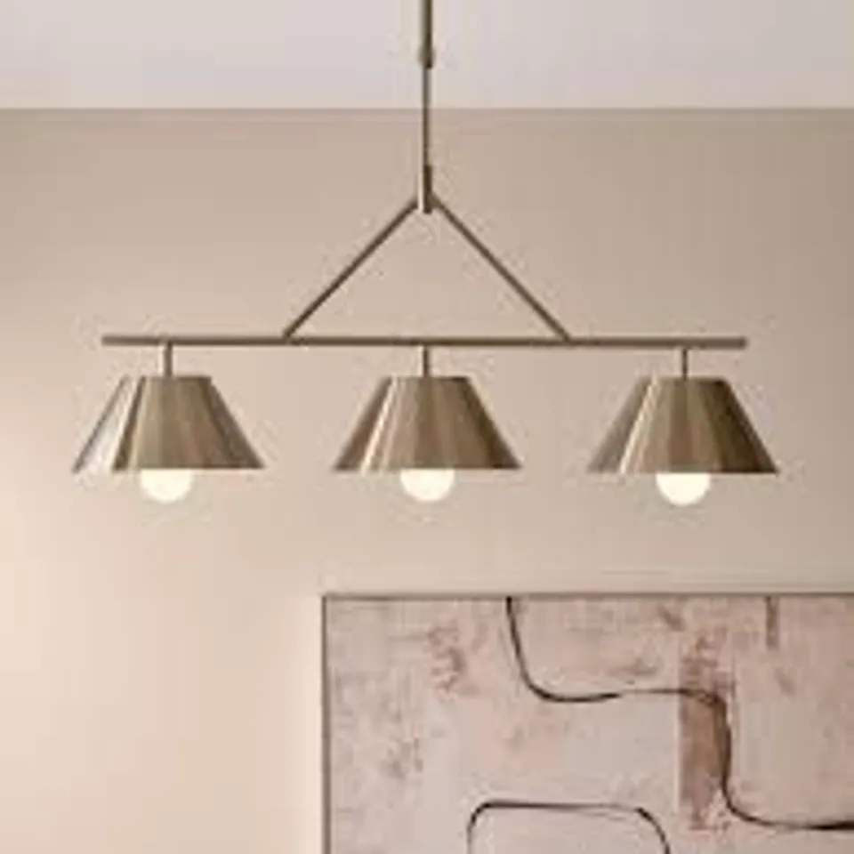3 LIGHT METAL CONICAL SHADE BAR