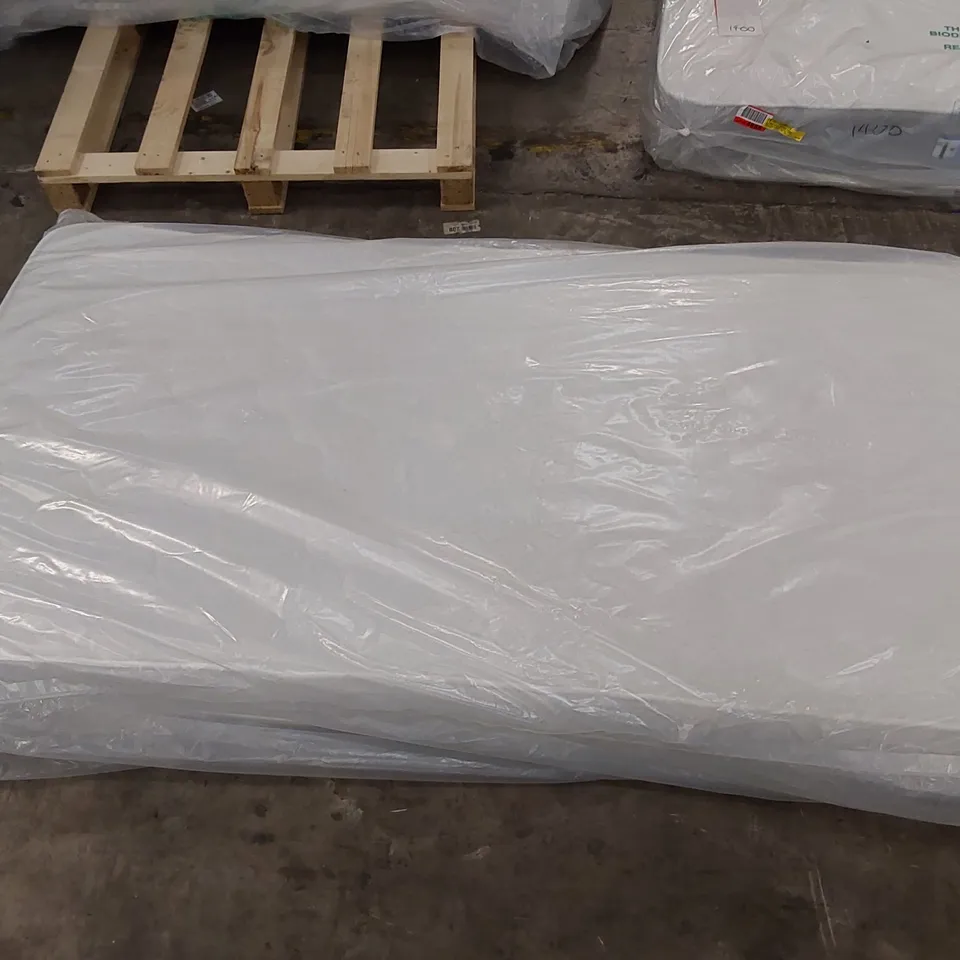 QUALITY BAGGED COILSPRUNG DIVAN BED MATTRESS, SIZE: SINGLE 