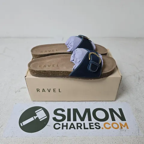 BOXED PAIR OF RAVEL SALTON SANDALS IN BLUE SUEDE - UK 8