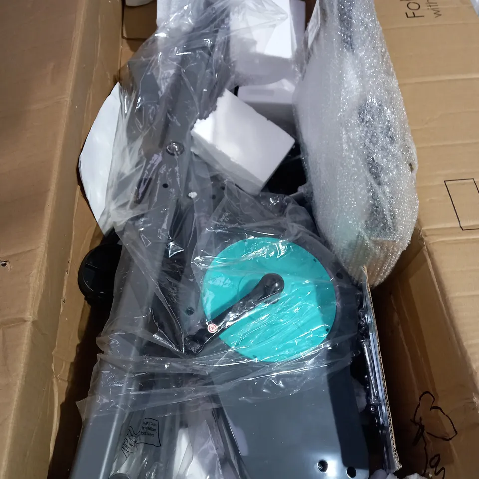 DAVINA FITNESS FOLDING MAGNETIC EXERCISE BIKE - MINT - COLLECTION ONLY 