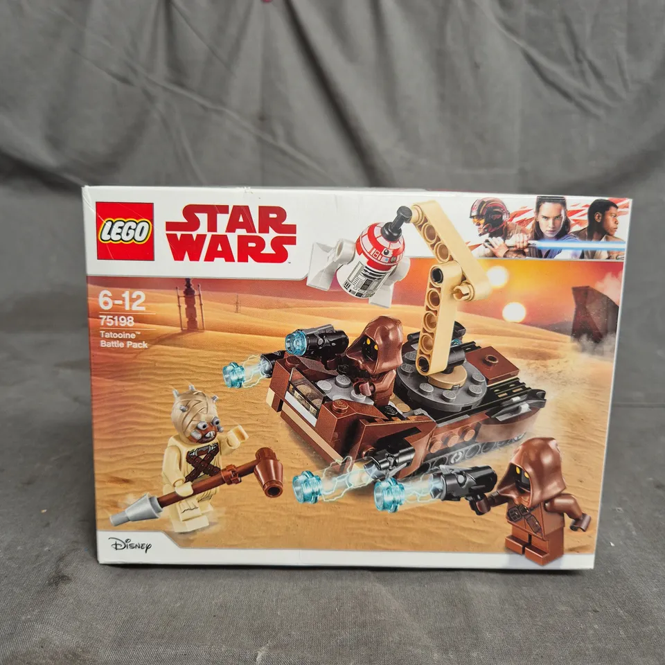 BOXED STAR WARS LEGO SET 