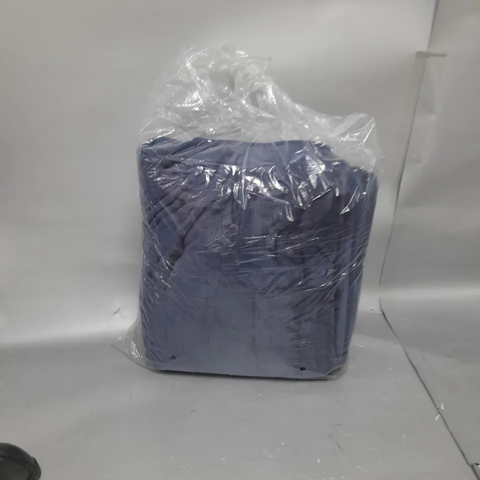 COZEE HOME OVERSIZED HEATED WRAP IN NAVY