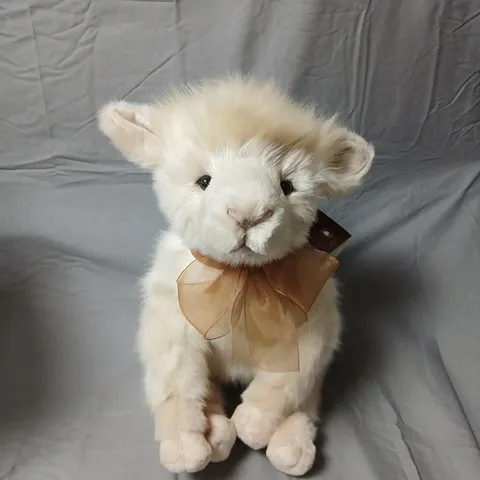 CHARLIEBEAR TRAMPLE PLUSH TOY – CREAM FUR WITH RIBBON