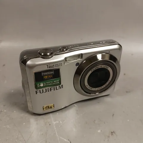 FUJIFILM AX245W DIGITAL CAMERA
