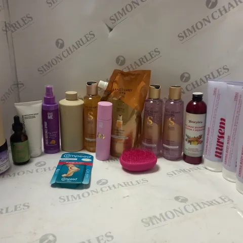 LOT OF HOUSEHOLD ITEMS TO INCLUDE SANCTUARY SPA BODY WASH, ETC
