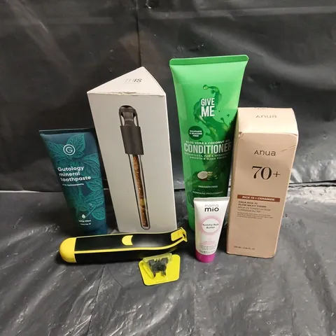 APPROXIMATEY 20 ASSORTED HEALTH AND BEAUTY PRODUCTS TO INCLUDE - ANUA GLOW MILKY TONER - GIVE ME CONDITIONER - GUTOLOGY MINERAL TOOTHPASTE - ETC