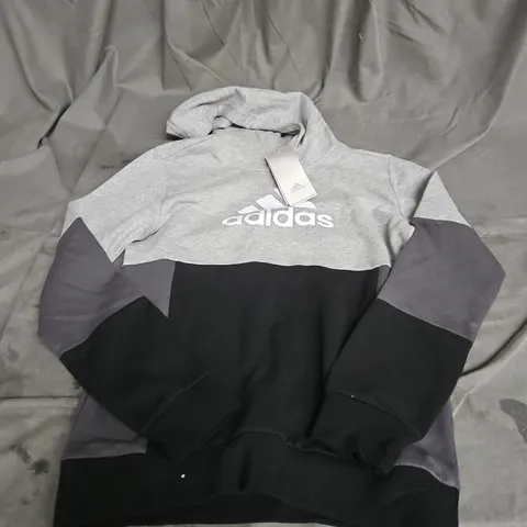 ADIDAS COLOUR BLOCK HOODIE IN BLACK/GREY SIZE 9/10YRS
