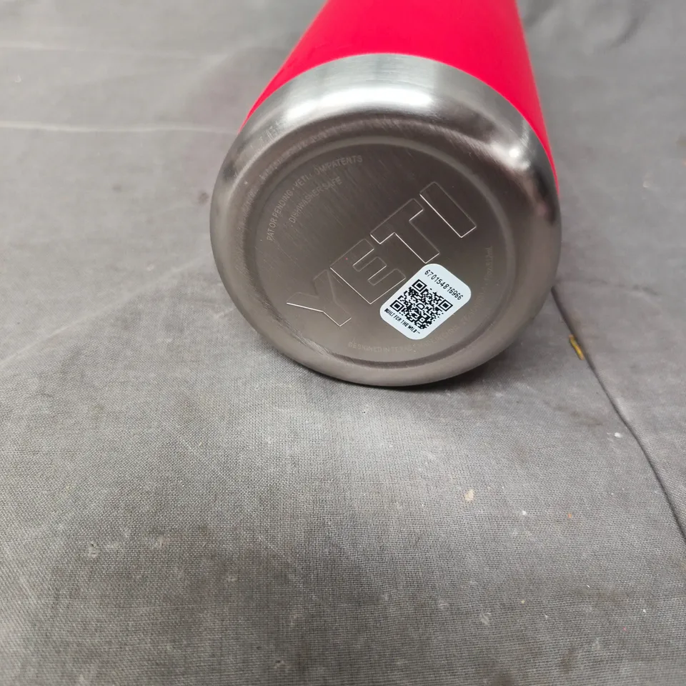YETI RAMBLER STAINLESS STEEL BOTTLE – RED