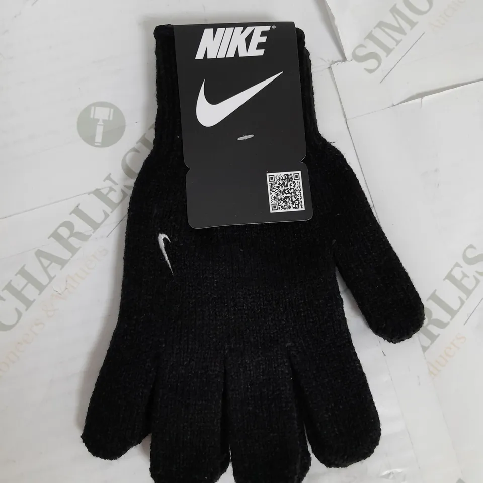 NIKE GLOVES IN BLACK ONE SIZE