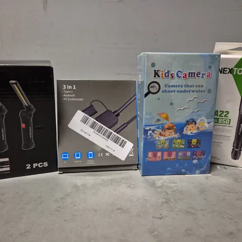 TOTE OF APPROXIMATELY 8 ASSORTED ITEMS TO INCLUDE - KIDS CAMERA , NEXT TORCH LIGHT ETC