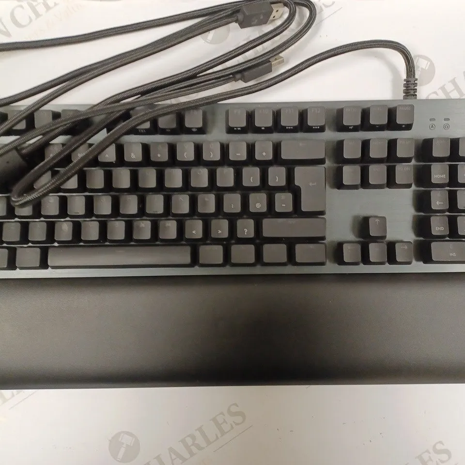 LOGITECH G513 CARBON KEYBOARD 