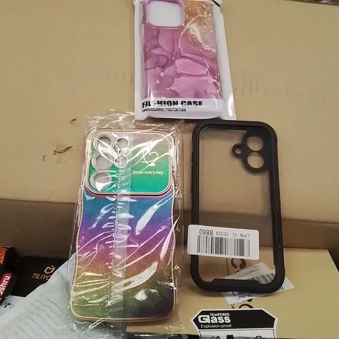 PALLET CONTAINING A LARGE QUANTITY OF PHONE CASES,SCREEN PROTECTORS 