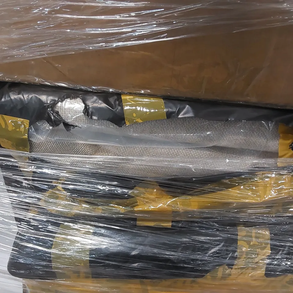 PALLET CONTAINING A LARGE QUANTITY OF ASSORTED CONSUMER PRODUCTS INCLUDING: VACUUM SEALED RUGS, CORE MUSCLE FIT T-SHIRTS ECT