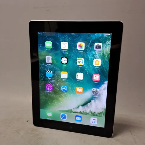 APPLE IPAD 4 