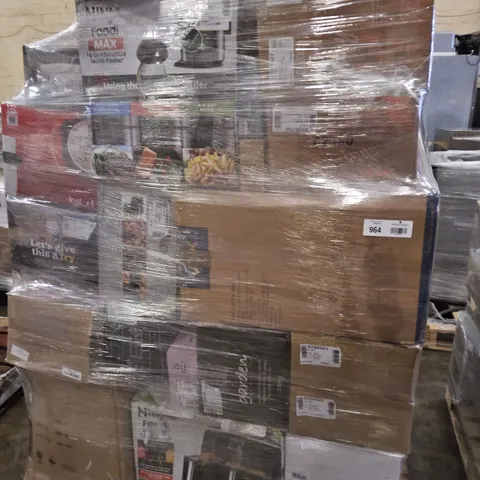 PALLET OF APPROXIMATELY 50 ASSORTED HOUSEHOLD & ELECTRICAL ITEMS TO INCLUDING