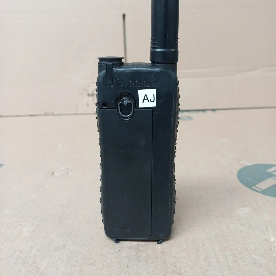 IRIDIUM EXTREME SATELLITE PHONE UNBOXED