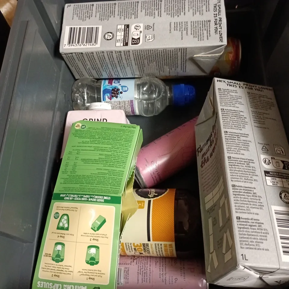 APPROXIMATELY 15 ASSORTED FOOD AND DRINK ITEMS TO INCLUDE - MIXED NUTS AND RAISINS, TRIP CALM DRINK AND RINGTONS GOLD TERA BAGS