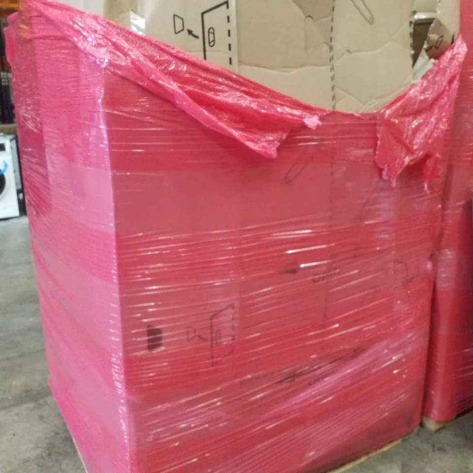 PALLET CONTAINING ASSORTED PRODUCTS INCLUDING PET DOOR, SHOE RACK, WALL MOUNTED CAT ROOM, KIDS SUITCASE & RUCKSACK